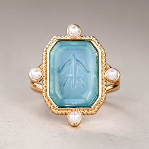 Anello in Acrilico Trasparente Stile Perla per Donne, Gioiello da Dito Vintage Elegante e alla Moda - Product Image 2