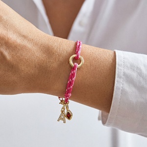 Brazalete Ajustable <span class=keywords><strong>de</strong></span> Acero Inoxidable Personalizado <span class=keywords><strong>de</strong></span> Moda, Brazalete DIY con Dijes Intercambiables <span class=keywords><strong>de</strong></span> Múltiples Estilos, Regalo <span class=keywords><strong>de</strong></span> Joyería para Mujer - Product Image 3