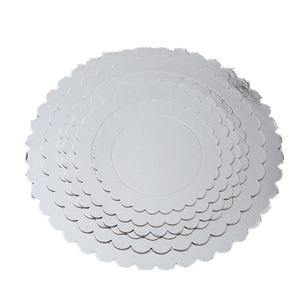 Plaques de gâteau jetables en <span class=keywords><strong>carton</strong></span> de papier <span class=keywords><strong>doré</strong></span> argenté 5 6 7 8 9 10 11 12 pouces assiettes à gâteau rondes jetables plateau de cercles - Product Image 1
