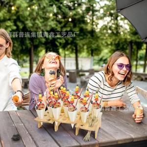 Soporte de madera para conos de helado con brochetas y conos para exhibir postres en fiestas - Product Image 2