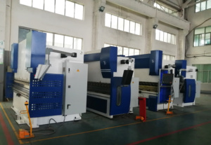 <span class=keywords><strong>Precio</strong></span> barato cnc hidráulica dobladora de <span class=keywords><strong>control</strong></span> cnc de la máquina de hoja de metal Placa de freno de prensa - Product Image 5
