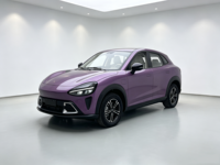 SUV électrique mini 4 portes vert, mignon et adapté aux femmes, idéal pour les trajets quotidiens en ville