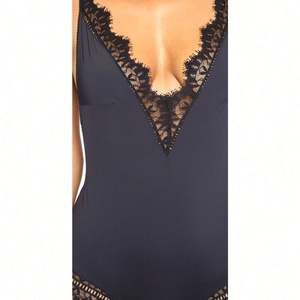 Британское дизайнерское прозрачное элегантное женское нижнее белье для зрелых женщин сексуальное боди с кружевной отделкой из ткани - Product Image 4