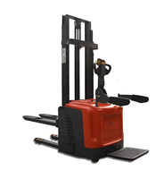 Empileur électrique à double levage 1.5T Lithium-Ion Chaîne de feuilles de 4.5m et bras de protection-Préparateur de commandes de haut niveau sûr pour le restaurant