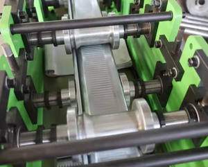 Hener <span class=keywords><strong>roller</strong></span> shutter pintu pabrik, mesin gulung lembaran panel slat - Product Image 6