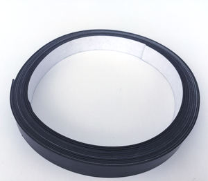 Bandes magnétiques effaçables à sec personnalisées en usine OEM haute brillance pour animaux de compagnie Bandes magnétiques flexibles à écrire/essuyer Aimant en caoutchouc à coupe permanente - Product Image 4