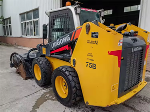 Chargeuse sur pneus d'occasion de marque chinoise CLG375B avec moteur Perkins, pompe Kawasaki et roulement - Product Image 4