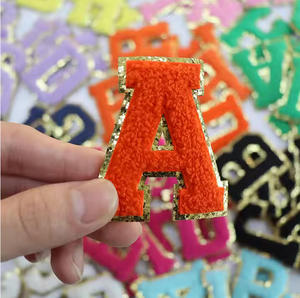 Parches de Letras Autoadhesivos Personalizados, Bordados en Tela con Letras Inglesas Doradas, Parche de Chenilla de 5.5cm - Product Image 4