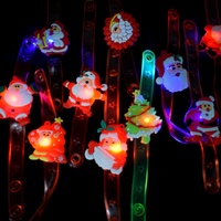 Bracelet lumineux LED de Noël, bracelet réglable en plastique, Père Noël, bonhomme de neige, arbre, décoration de fête pour enfants
