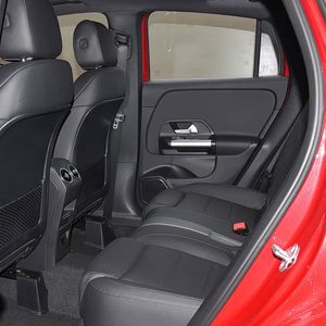 <span class=keywords><strong>Mercedes</strong></span>-<span class=keywords><strong>Benz</strong></span> <span class=keywords><strong>GLA</strong></span> Coche de <span class=keywords><strong>segunda</strong></span> <span class=keywords><strong>mano</strong></span> Diseño moderno Espacioso Interior Iluminación ambiental Premium Compact Crossover - Product Image 6