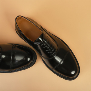 Nouvelle conception, chaussures habillées respirantes pour hommes grandes tailles, en cuir de vache véritable, chaussures Oxford formelles pour le bureau, les affaires, la carrière, décontractées pour hommes - Product Image 3