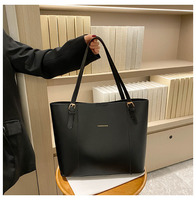 Sac à main tendance en cuir PU pour femme, style vintage, grande capacité, avec fermoir magnétique, pour usage quotidien, collection hiver 2026