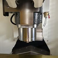 Centre d'usinage compact LEYO T600 5 axes CNC Fanuc Robodrill, machine de fraisage CNC robuste, machine de fraisage CNC pour métaux