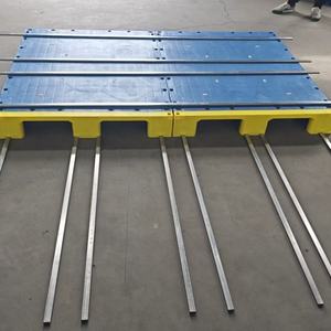 Plataforma Plástica Fechada para Água e Bebidas, Variedade de Cores Recicláveis, 3-Runner, 1250mmx2000mmx150mm - Product Image 3