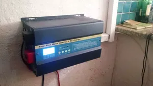 Bộ Biến Tần Năng Lượng Mặt Trời 1000Watt <span class=keywords><strong>12Volt</strong></span> DC Đến <span class=keywords><strong>220Volt</strong></span> AC Với Bộ Điều Khiển Sạc Năng Lượng Mặt Trời MPPT - Product Image 6