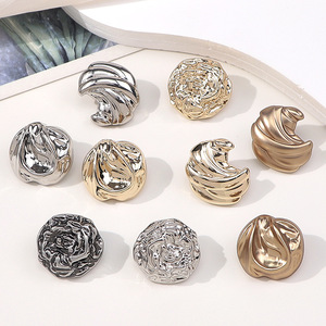 <span class=keywords><strong>Bottoni</strong></span> in Metallo Dorato Vintage per <span class=keywords><strong>Blazer</strong></span>, Pomelli Decorativi in Lega Retrò per Cucito, per Abiti Tradizionali Estivi da Uomo e Donna - Product Image 4