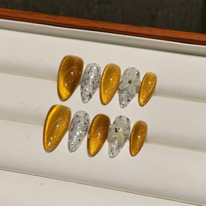 Design #85 Bester Preis Wieder verwendbare Mandel presse auf Nägeln Hand gefertigte kunden spezifische <span class=keywords><strong>Gold</strong></span> 3D Flower Cat Eye Glitter Künstliche Fingernägel