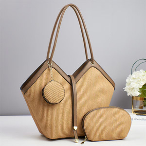 Conjunto de Bolsos de Moda 2026 para Mujer con Cadenas, Bolso de Hombro Portátil, Bolso Tote y Bolsa con Cremallera, Bolso de Viaje Diario - Product Image 5