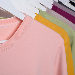 Felpa <span class=keywords><strong>girocollo</strong></span> da <span class=keywords><strong>uomo</strong></span> in <span class=keywords><strong>pile</strong></span> antivento di alta qualità in cotone OEM foderato in poliestere 420Gsm stampato - Product Image 2