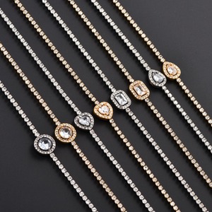 Pulsera de tenis de acero inoxidable brillante de 2 mm con circonita cúbica para mujer, cadena de mano con dijes de diamantes de imitación, brazalete de cristal, joyería metálica - Product Image 2