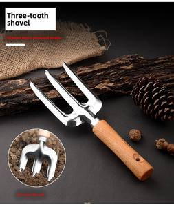 Ensemble de jardinage en acier inoxydable robuste pour femmes avec manche en bois sécateur gants fournitures dans un panier - Product Image 4