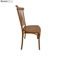 Nouvelle chaise empilable en résine plastique à grain de bois pour événements en plein air et villas
