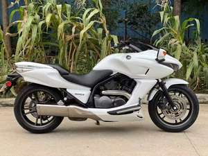 Motocicleta Honda1 DN01 Auto Gear Cruiser Low, Asiento Ergonómico de 690 mm, Estilo SportTouring - Product Image 5