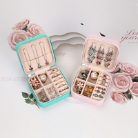 Boîte de rangement en cuir PU pour boucles d'oreilles de mode moderne pour filles, emballage artisanal simple, mini étui de voyage pour bijoux 10x10x5cm Modèle