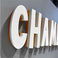 Panneau lumineux LED personnalisable DakeSign – Lettres lumineuses avec conception gratuite pour centres commerciaux, enseignes publicitaires et signalétique directionnelle