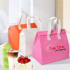 Sac isotherme jetable personnalisé en non-tissé avec feuille d'aluminium pour le déjeuner, les pique-niques, les plats à emporter, le café, les boissons chaudes ou froides - Product Image 1