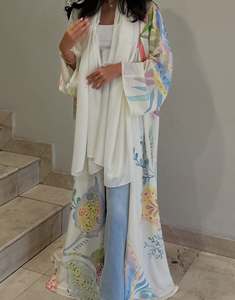 Abaya com Estampa <span class=keywords><strong>Floral</strong></span> em Aquarela para Mulheres Muçulmanas, Kimono Aberto em Chiffon, Vestido Maxi Islâmico por Atacado de Dubai - Product Image 4