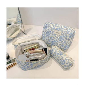 工厂OEM ODM定制蝴蝶结绗缝化妆包套装大容量拉链化妆包旅行化妆化妆包 - Product Image 4