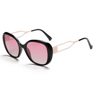 Gafas de Sol para Mujer Grey Jack K013, Montura Metálica Negra TR, Lentes Degradadas Rosas, Protección UV400, Tipo 3, Polarizadas - Product Image 2