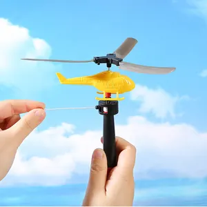 2024 nuevo helicóptero de potencia de cable de tracción de mango volar al cielo Avión de alambre de tracción juguete clásico al aire libre enviado dentro de 3 días