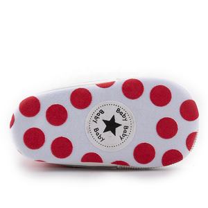 Zapatos lisos de lona para bebé, zapatillas casuales antideslizantes transpirables con estrellas, a la moda, venta al por mayor - Product Image 5