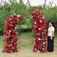 ARCH882 Arche de fleurs artificielles vintage rouge en forme de corne 2+2,3m pour décoration de cérémonie de mariage et arrangement floral