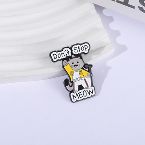 Don't Stop Meow esmalte Pin Freddie Lead Vocals cantante dibujos animados gato broches solapa mochila insignia joyería regalos para Fans amigos - Product Image 2