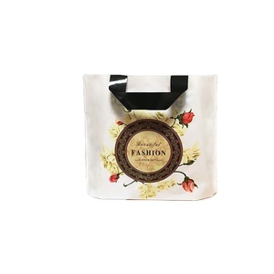 <span class=keywords><strong>Borse</strong></span> in Plastica PE Trasparente con Motivi Floreali e Manici Morbidi, Stampa Logo Personalizzata per Abbigliamento, Cosmetici e Confezioni Regalo - Product Image 1