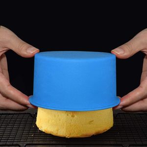 Molde <span class=keywords><strong>de</strong></span> pastel <span class=keywords><strong>de</strong></span> <span class=keywords><strong>silicona</strong></span> <span class=keywords><strong>de</strong></span> 4 pulgadas, congelador antiadherente reutilizable, <span class=keywords><strong>horno</strong></span> <span class=keywords><strong>microondas</strong></span> seguro <span class=keywords><strong>para</strong></span> hornear pan, bolsa envasada desechable - Product Image 4