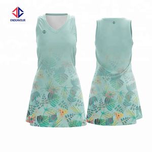 Uniformes de Netball con Chalecos, Conjuntos de Uniformes Femeninos en Blanco y Negro, Pedidos Mixtos con MOQ Bajo - Product Image 4