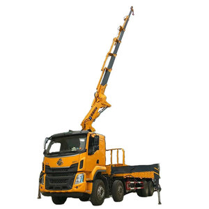 HAOY 20T grue montée sur camion à flèche pliante à articulation hydraulique électrique Dongfeng HOWO 7 sections à vendre - Product Image 1