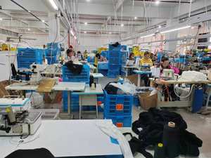 Celana Legging Olahraga High Waisted Model Lurus Lebar, Longgar, dan Kasual dengan Logo Kustom Terbaru GH - Product Image 6