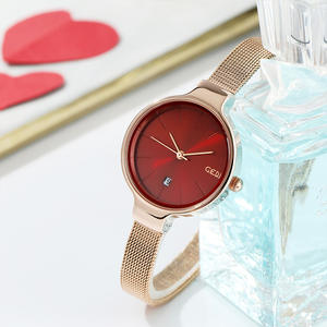Nouvelle montre calendrier minimaliste de style japonais pour femmes, élégante, fine et compacte, populaire auprès des influenceurs en ligne. - Product Image 5