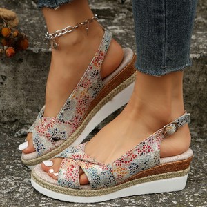 2025 New European American Plus Size Women's <b>Sandals</b> <b>Wedge</b> Heel Thick Bottom Buckle Independent Station <b>Platform</b> Foreign Trade - Product Image 1