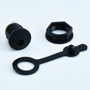 DC-022M presa di corrente CC <span class=keywords><strong>3</strong></span>,5x1,<span class=keywords><strong>3</strong></span> MM con dado di montaggio in plastica - Product Image 1