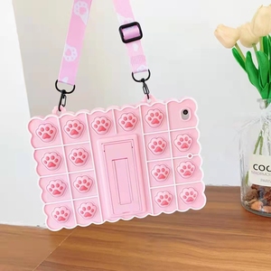 Custodia morbida per <span class=keywords><strong>Tablet</strong></span> in silicone 3D Cute Cartoon Cat Paw con tracolla Fidget Toy <span class=keywords><strong>Cover</strong></span> per iPad <span class=keywords><strong>MiNi</strong></span> 6 Case - Product Image 1