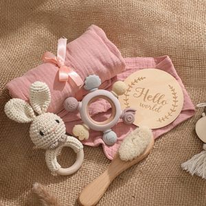 Conjunto de regalo de ducha recién nacido con <span class=keywords><strong>manta</strong></span> de bebé cepillo de pelo Toalla de sonajero embarazo regalos de nueva mamá al por mayor regalos de ducha de bebé - Product Image 6