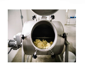 Machine à beurre automatique KEYFOOD 500L, 380V 15KW, garantie 1 an, grande capacité, produit jusqu'à 1500 kg de beurre par jour. H - Product Image 5