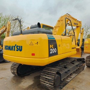 Excavatrice hydraulique ultime Komatsu PC200-8 : Libérez une puissance de creusement redoutable avec une efficacité énergétique extrême - Product Image 4