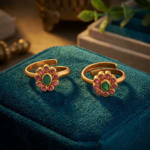 Anillo de Pie para Mujer con Forma de Flor, Chapado en Oro Glamuroso, con Plata Tai y Piedra Espinal Verde Rubí, para Uso Diario - Product Image 2